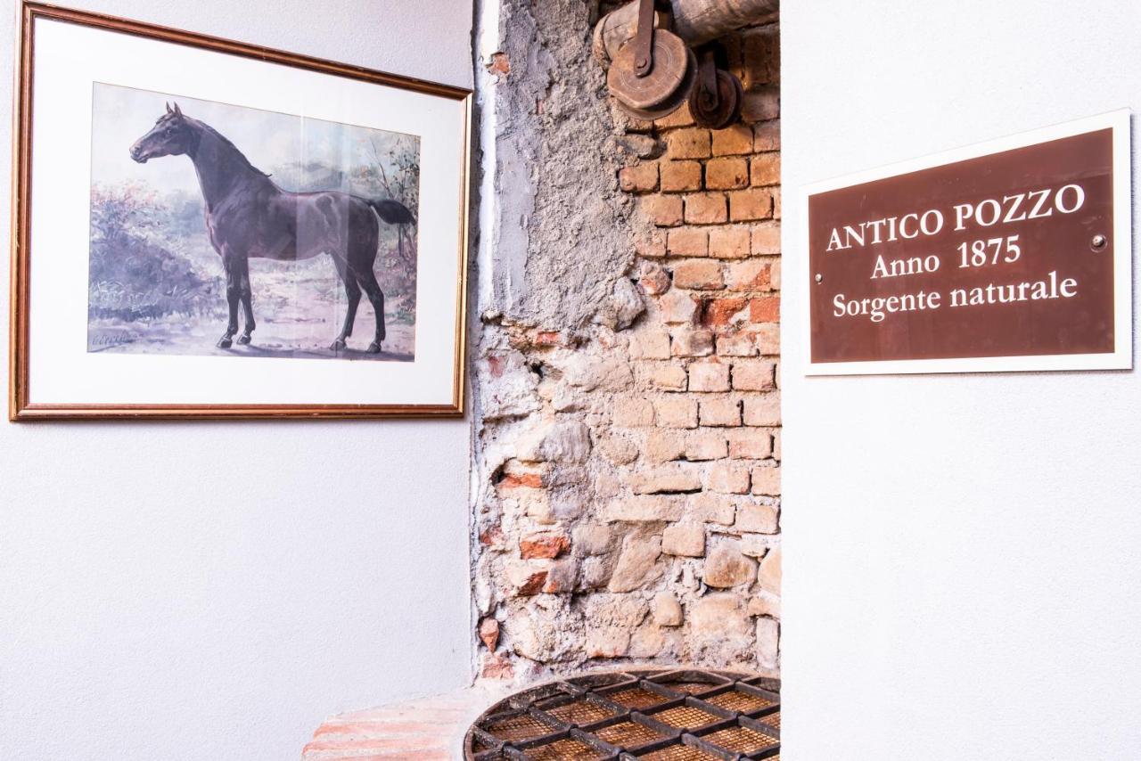 Hotel Osteria Della Pista Dal 1875 Casorate Sempione Eksteriør bilde